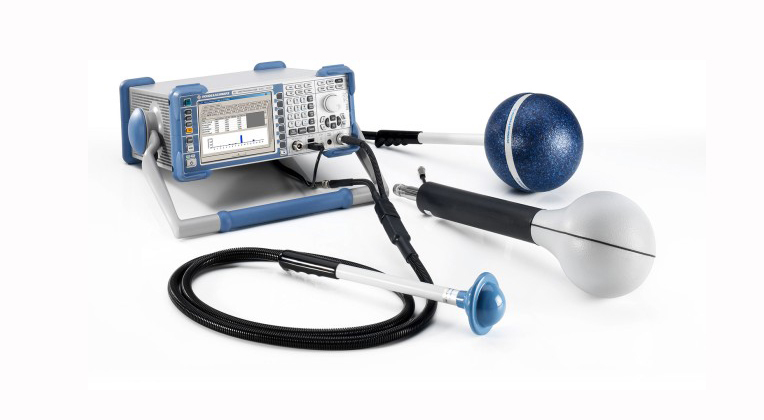 TS-EMF便攜式測量系統(tǒng):空間磁場強度 TS-EMF便攜式測量系統(tǒng):空間磁場強度